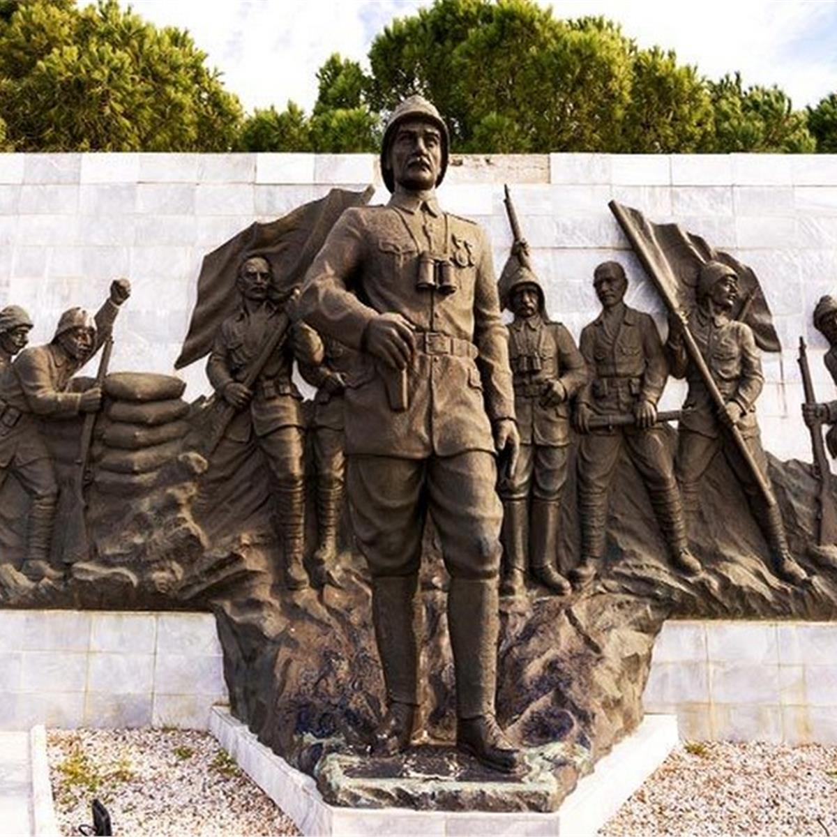 İzmir Kalkışlı Günübirlik Kahvaltı Dahil Çanakkale Şehitlik Turu