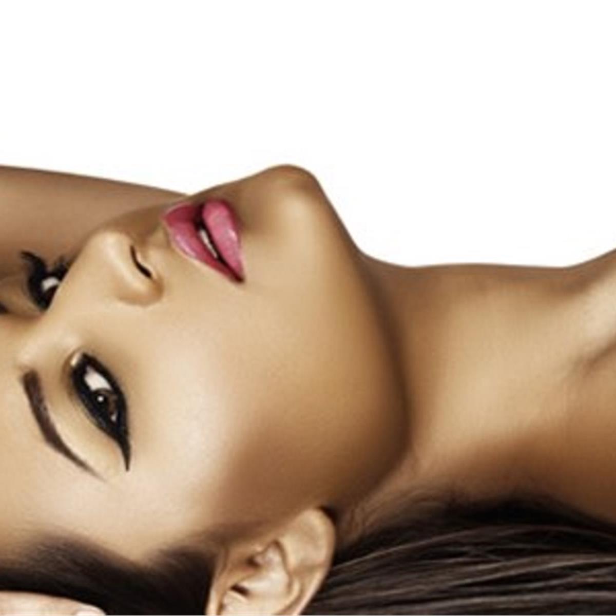 Dr Well Bostanlı’da Kadın ve Erkekler için 5-7 dk. Collagen Tetikleyici Dikey Solaryum Uygulaması