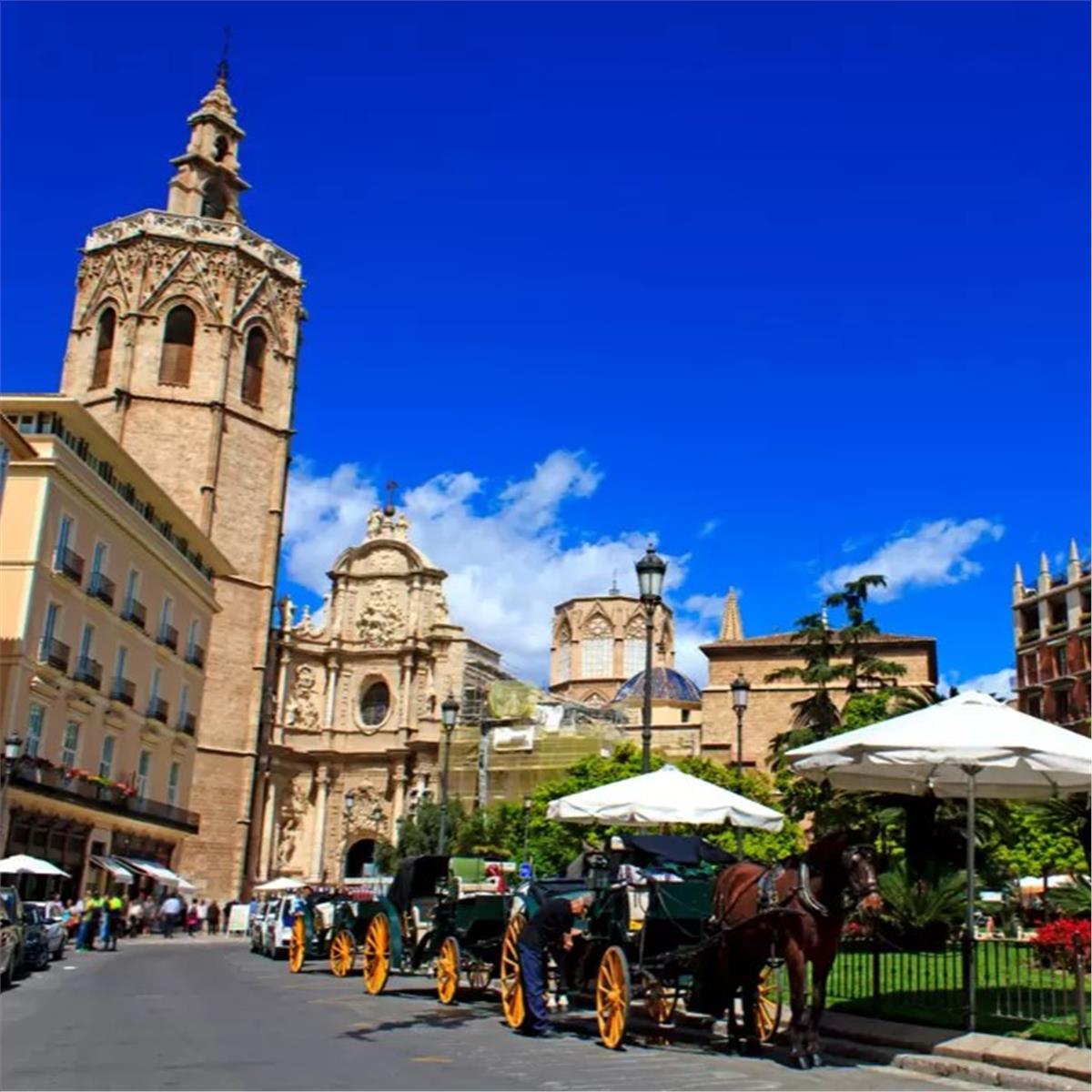 İzmir'den Uçaklı 8 Gece 9 Gün Konaklamalı Boydan Boya Büyük Portekiz, İspanya ve Endülüs Turu