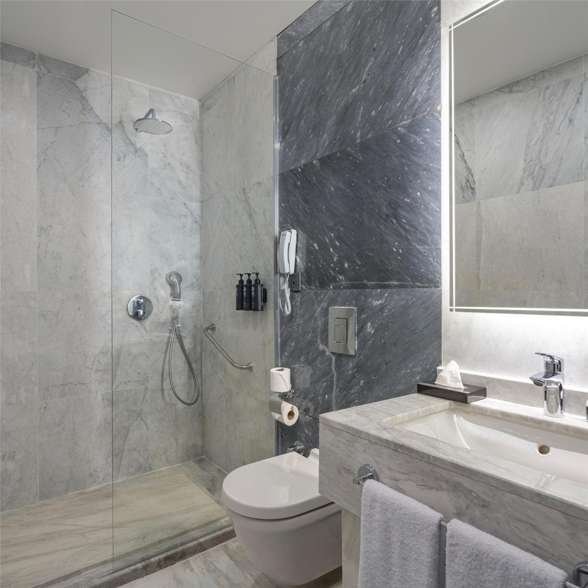 1 Gece 2 Gün Jolly Joker 21 Kasım İrem Derici Konseri Dahil Wyndham Afyonkarahisar Thermal & Spa Hotel Konaklama