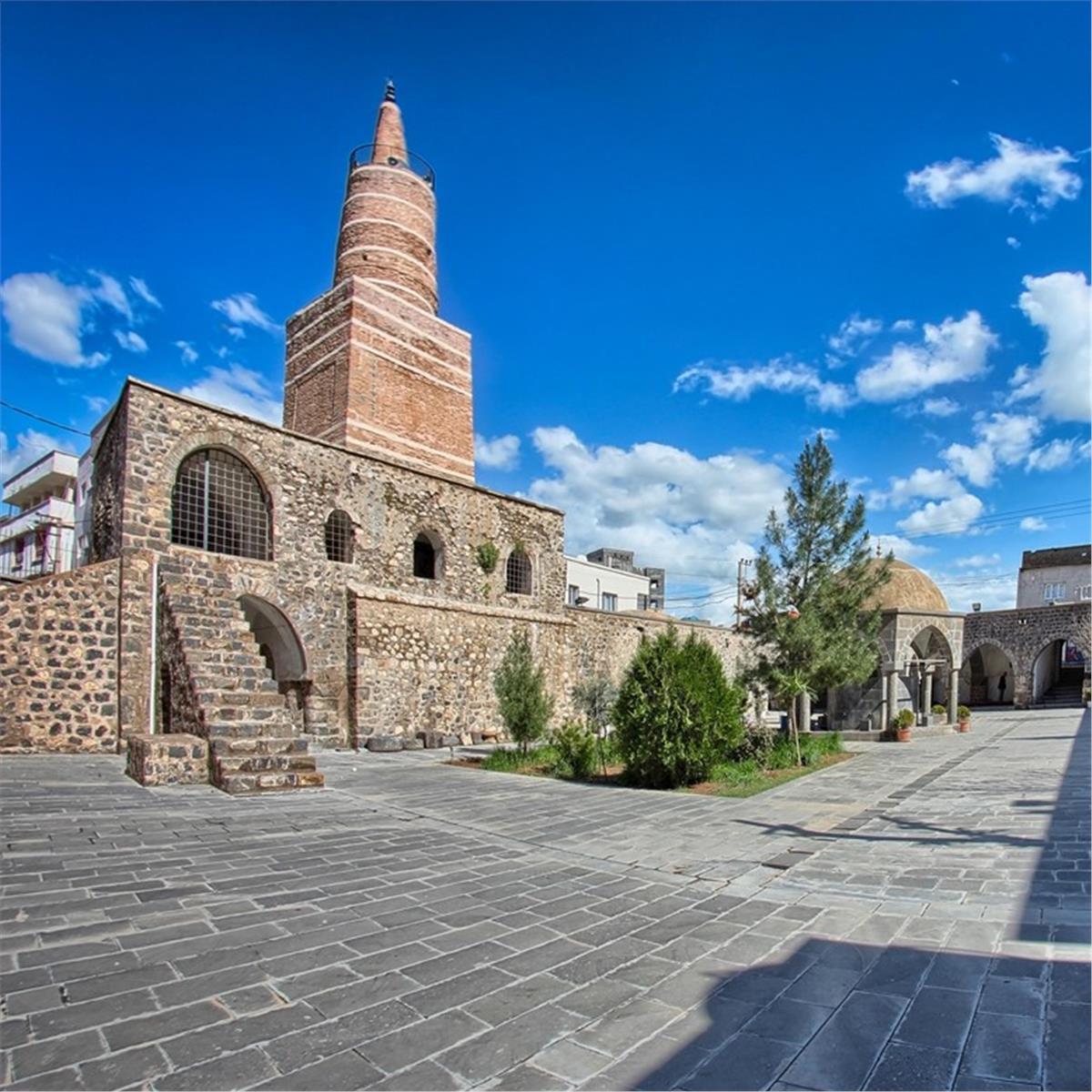 İzmir'den Uçaklı 5 Gece 6 Gün Konaklamalı Van Hakkari Şırnak Mardin Turu