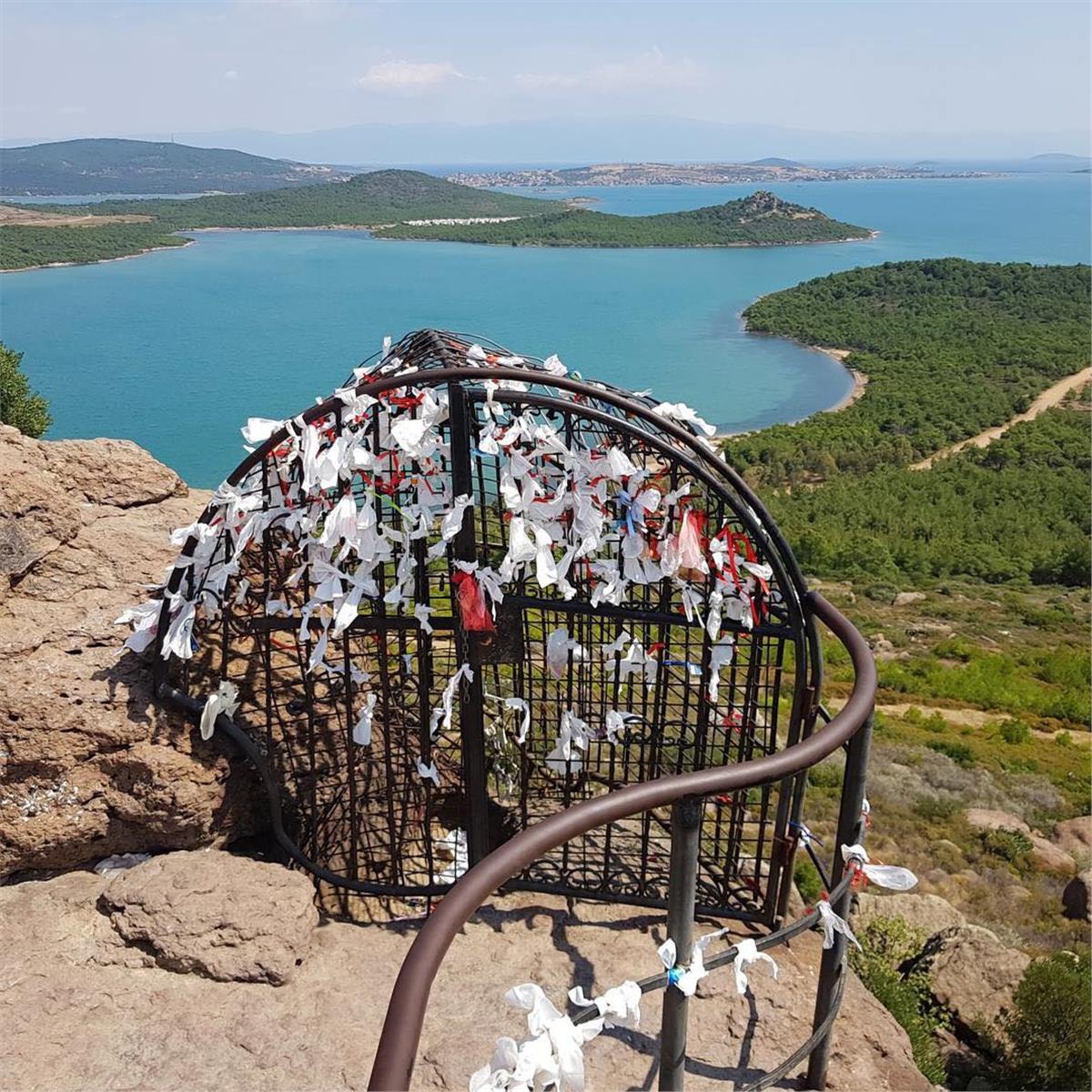 İzmir Kalkışlı 1 Gece 2 Gün Termal Otel Konaklamalı Ayvalık Kazdağları Turu