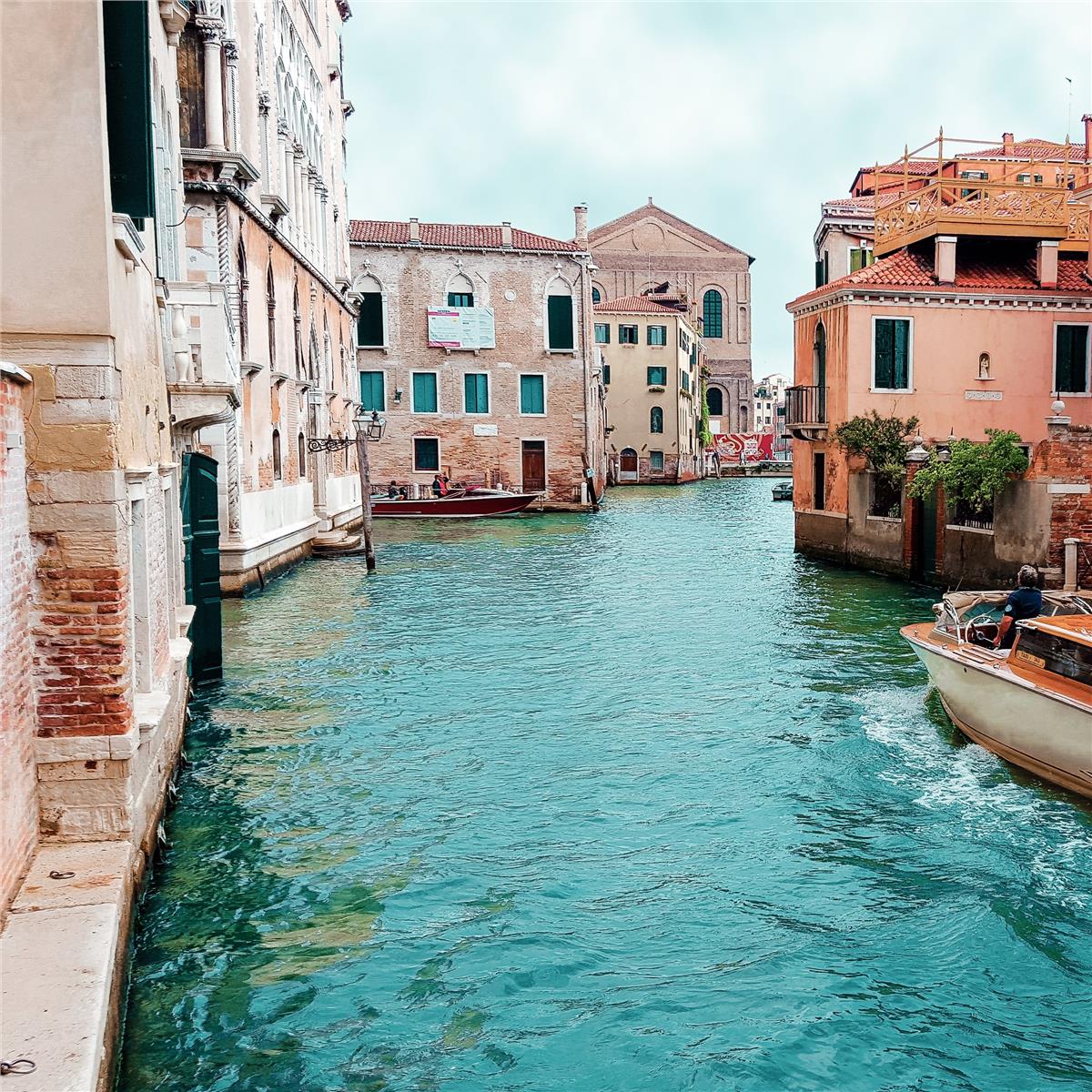 İzmir'den Uçaklı 6 Gece 7 Gün Konaklamalı Alpler Turu