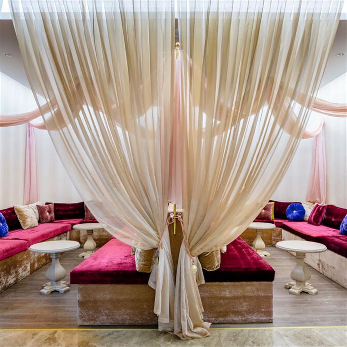 İzmir'den Uçak İle Hareketli Kıbrıs Grand Pasha Kyrenia Hotel Yarım Pansiyon Konaklama Seçenekleri