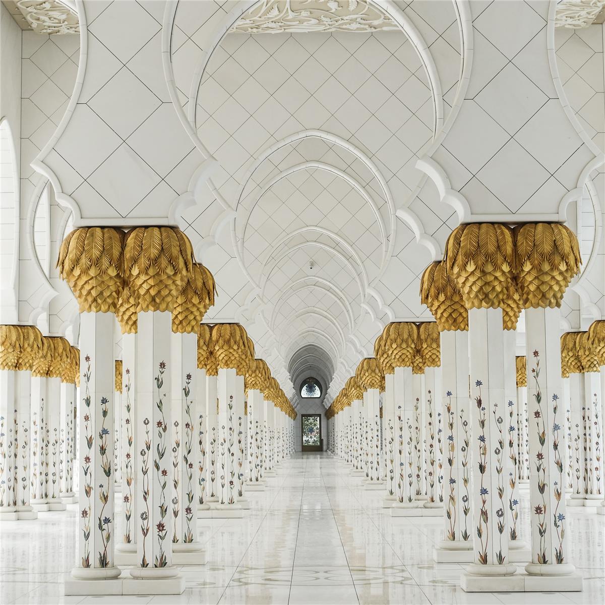 İzmir'den Uçak İle Kalkışlı 5 Gece 6 Gün Konaklamalı Dubai ve Abu Dhabi Turu