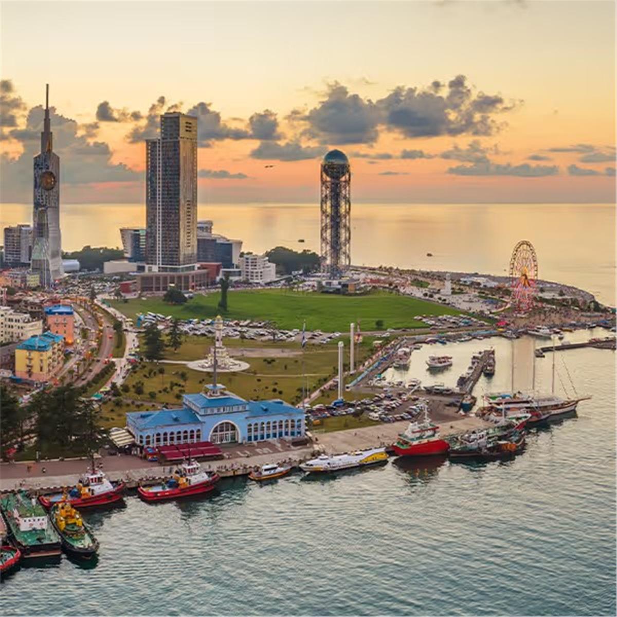 İzmir'den Uçaklı 6 Gece 7 Gün Konaklamalı Karadeniz Yaylalar ve Batum Turu