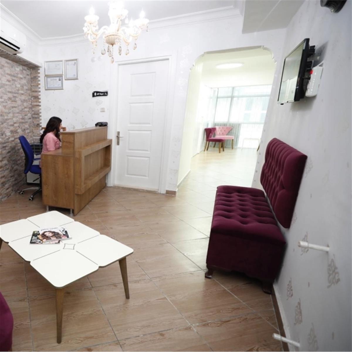 Elis güzellik salonu bekleme salonu görünüm