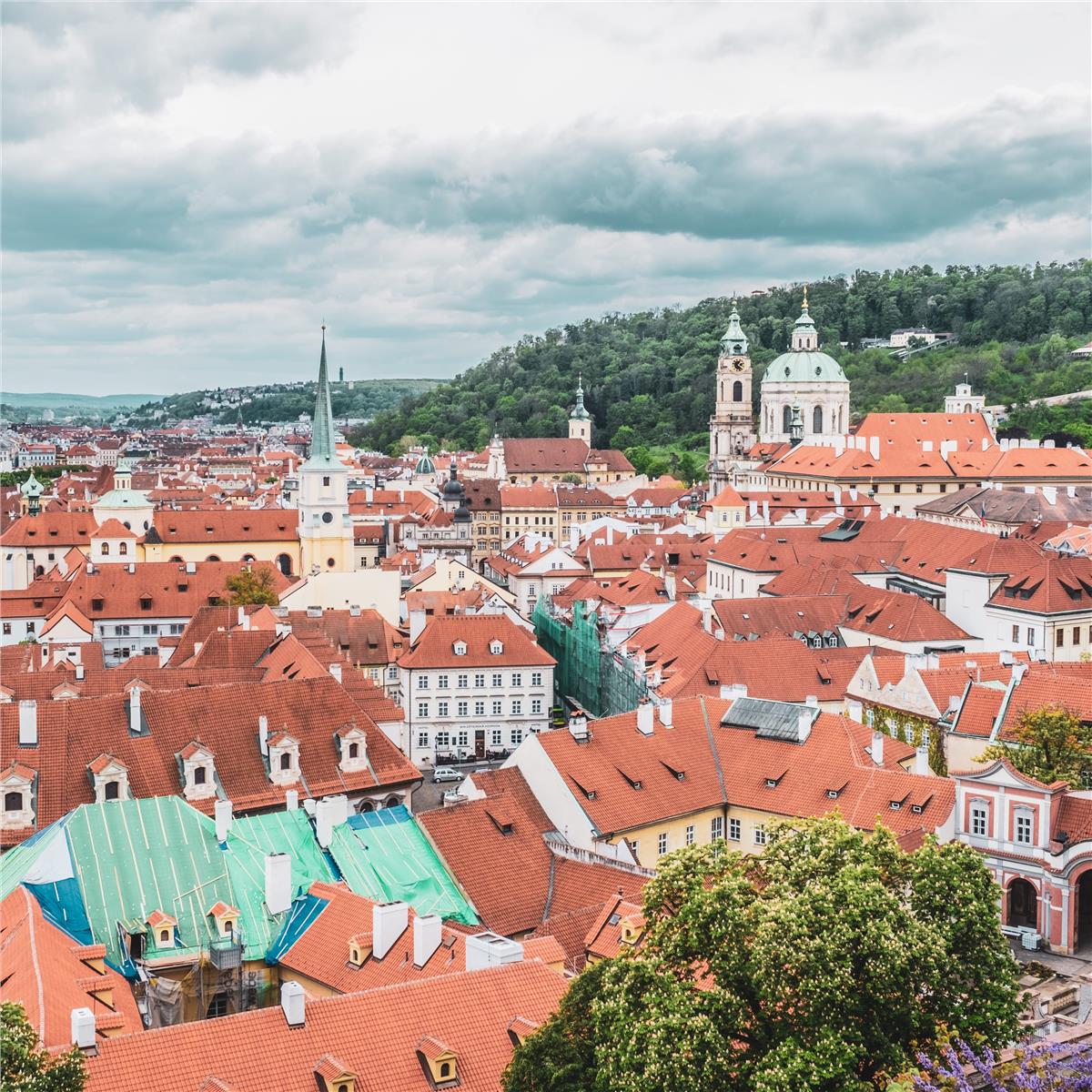 İzmir'den Uçaklı 5 Gece 6 Gün Konaklamalı Orta Avrupa Turu