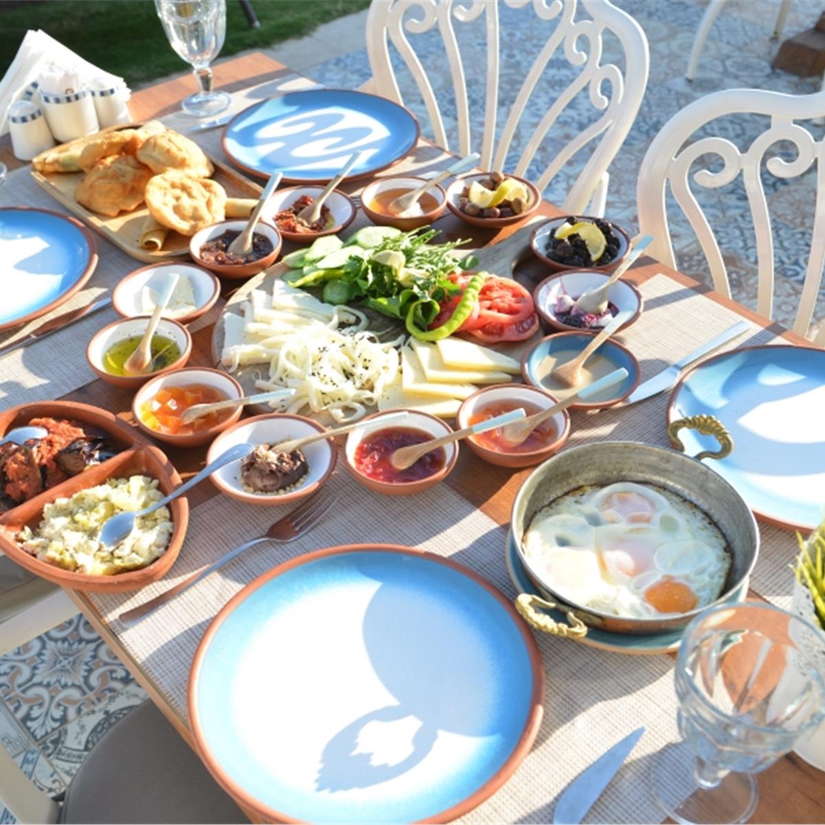 Şirince Nea Efessos Maza Kicthen Serpme Köy Kahvaltısı