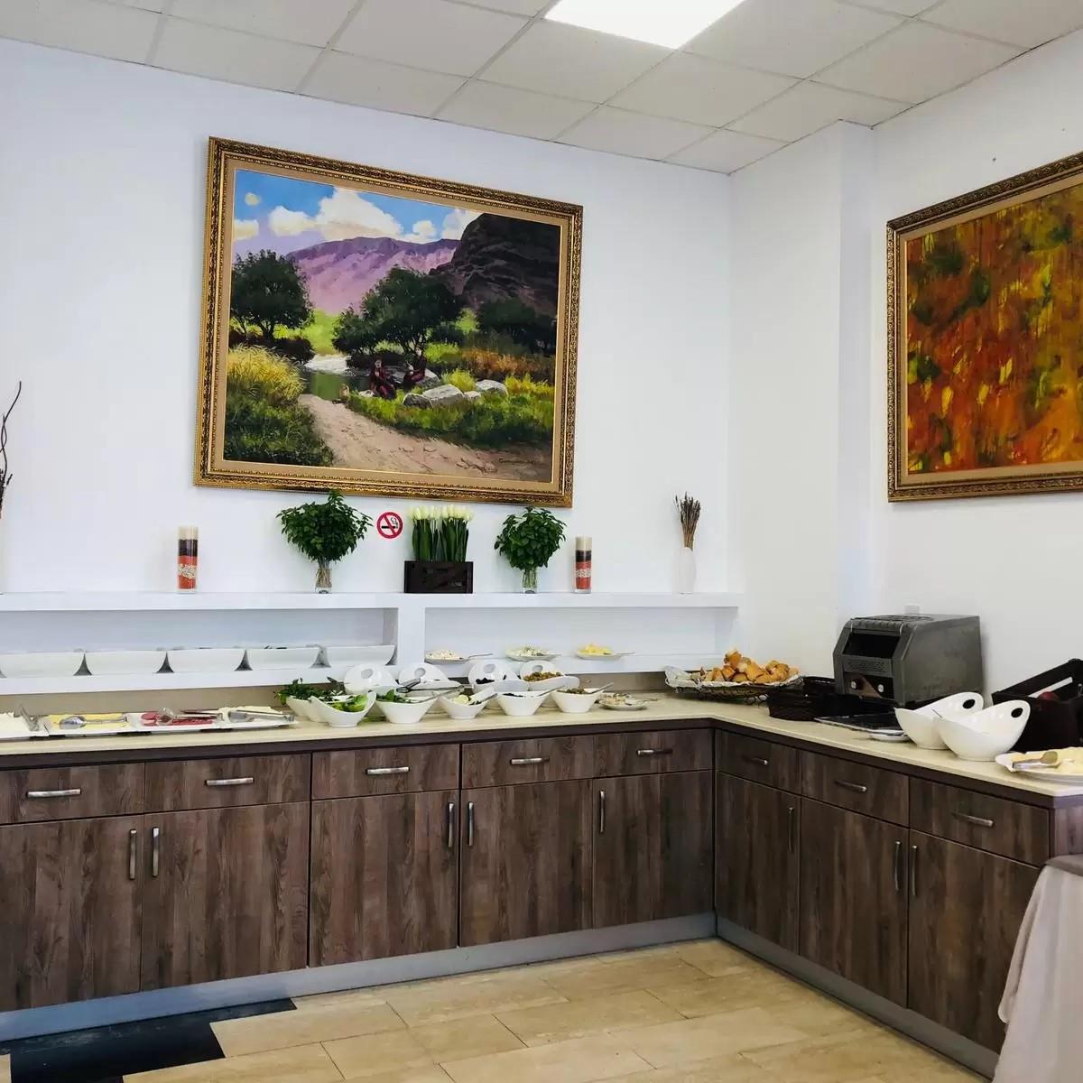 İzmir'den Uçak İle Hareketli Kıbrıs Park Palace Hotel Konaklama Seçenekleri