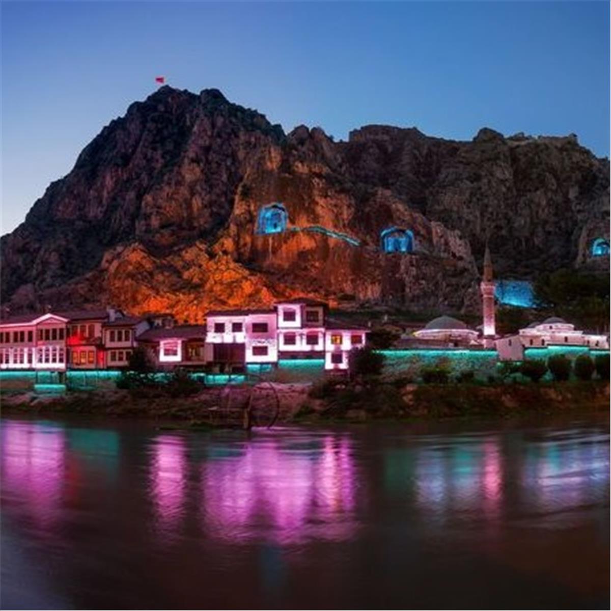 İzmir'den Uçaklı 4 Gece 5 Gün Konaklamalı Karadeniz Fırtınası Ve Yaylalar Turu. 5* Batum Konaklama Dahil