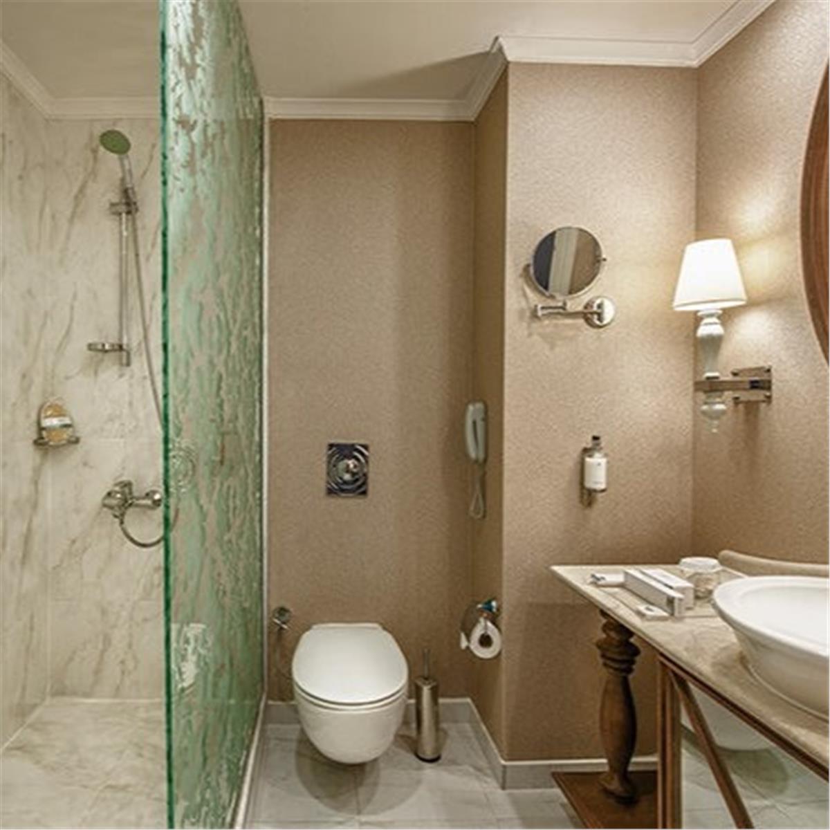 İzmir'den Uçak Bileti ve Otel Transferi Dahil 3 Gece ve 4 Gün Konaklama Kıbrıs Kaya Artemis Resort Hotel'de Derya Uluğ Yılbaşı Galası