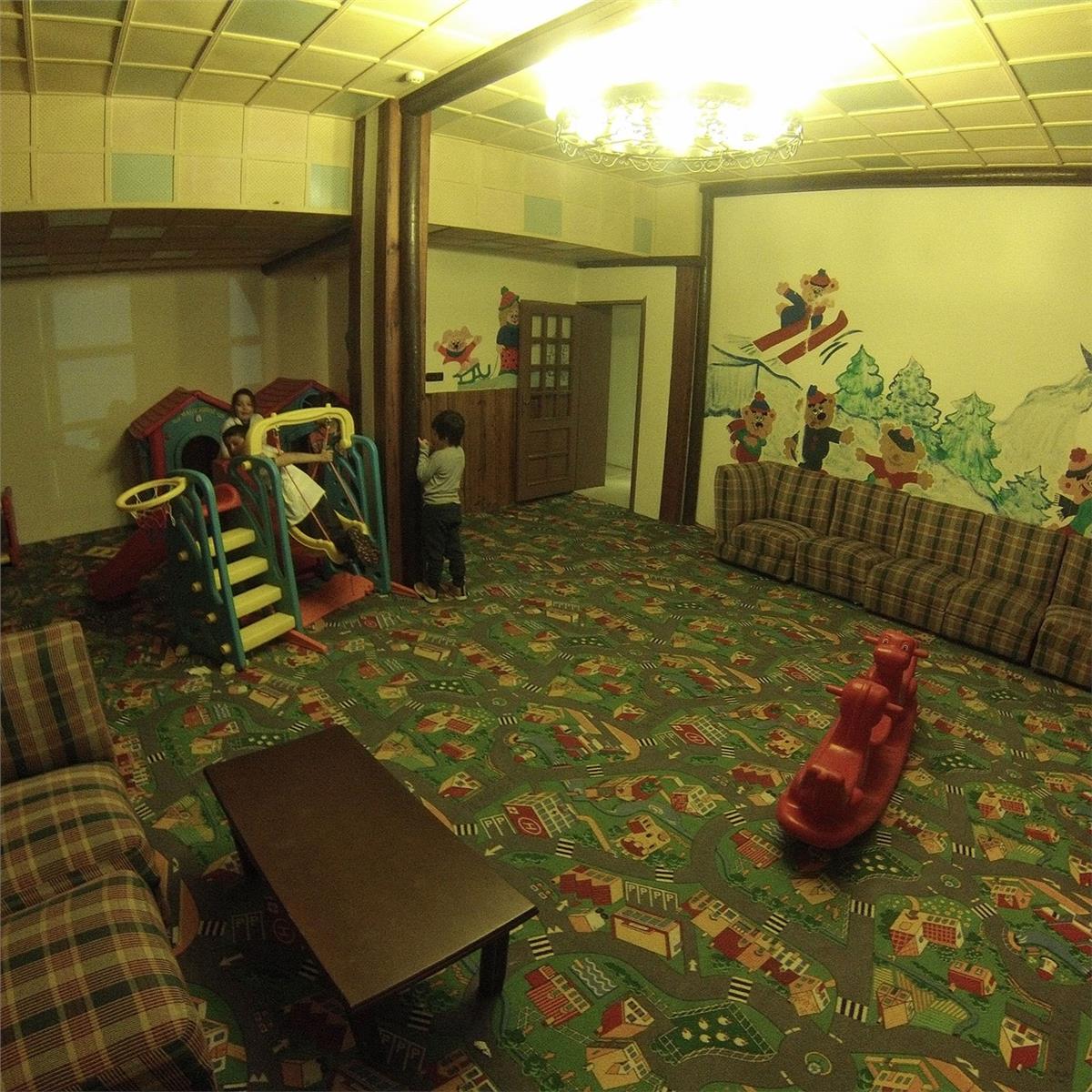 İzmir Çıkışlı 2 Gece 3 Gün Uludağ Beceren Otel Dağ Konaklamalı Kayak Turu