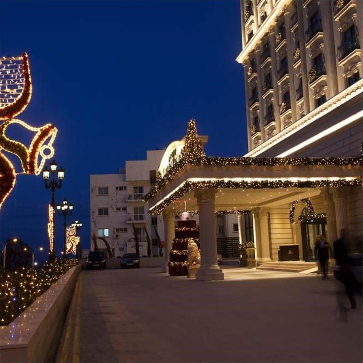 İzmir'den Uçak İle Hareketli Kıbrıs Lord’s Palace Hotel Tam Pansiyon Plus Konaklama Seçenekleri