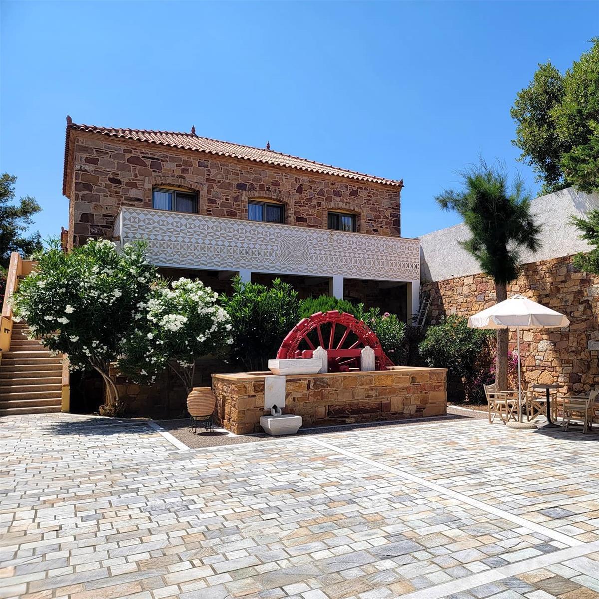 Çeşme Kalkışlı Kuzey ve Güney Ada ile Feribot Bileti Dahil 2 Gece 3 Gün Konaklamalı Sakız Adası Turu