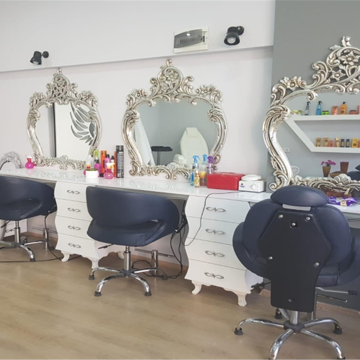 Bornova Angel Of Beauty Güzellik'te 2 Seans Düz veya Kırık Fön uygulaması