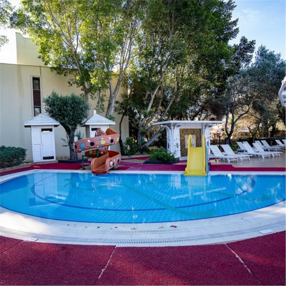 İzmir'den Kalkışlı 3 Gece 4 Gün Konaklamalı Her Şey Dahil Konaklamalı Bodrum Latanya Park Resort Otel