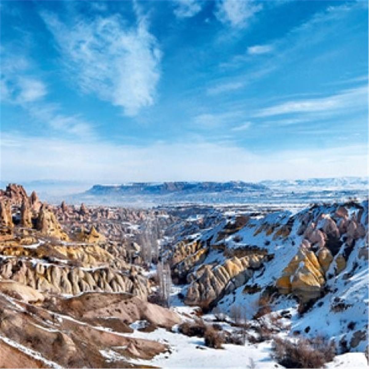 İzmir'den Otobüs İle Çıkışlı 2 Gece 3 Gün 5 Yıldız Konaklamalı Kapadokya, Kayseri ve Erciyes Kayak Merkezi Turu.