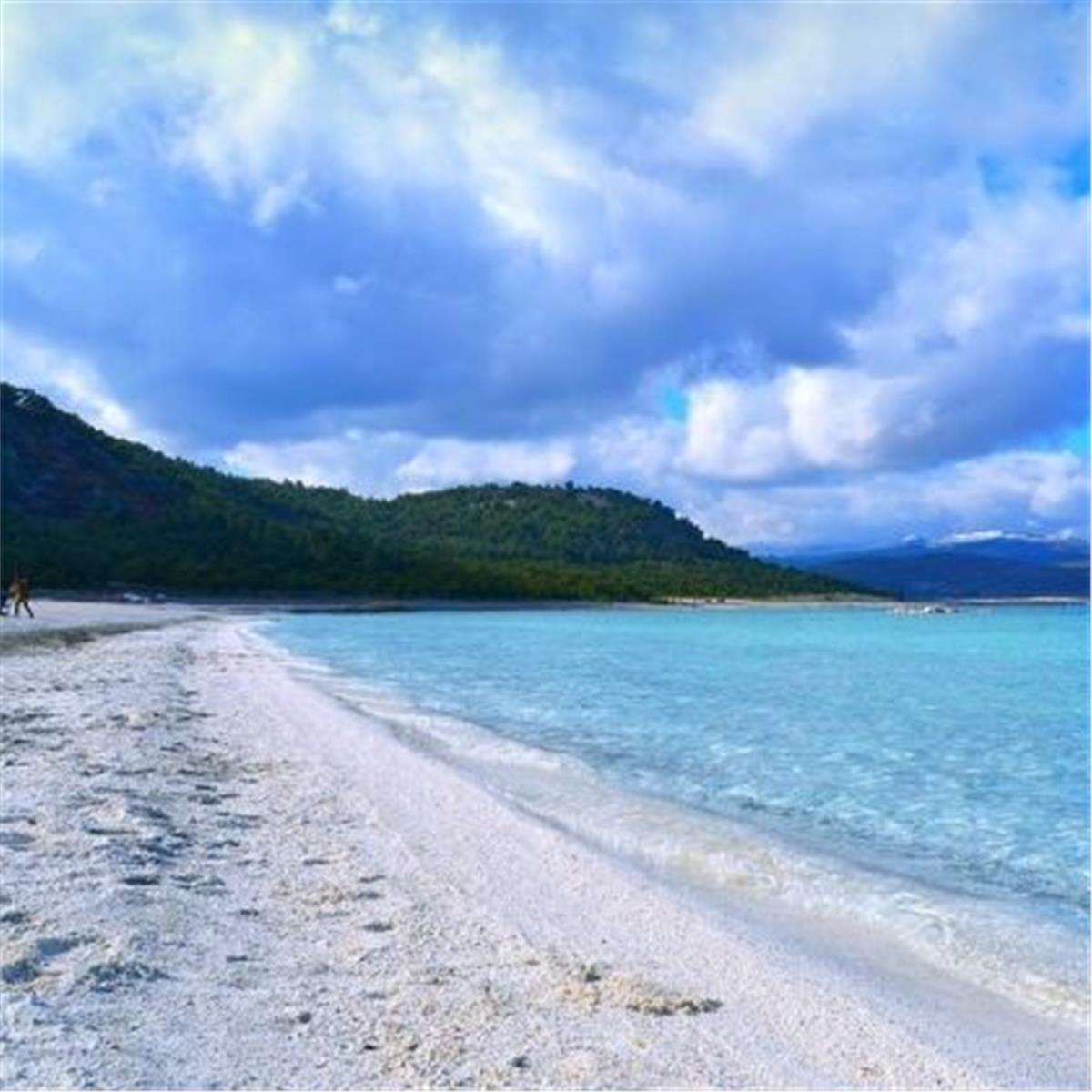 İzmir Çıkışlı Bayram Özel 2 Gece 3 Gün Konaklamalı Isparta Gül Hasadı Şenliği