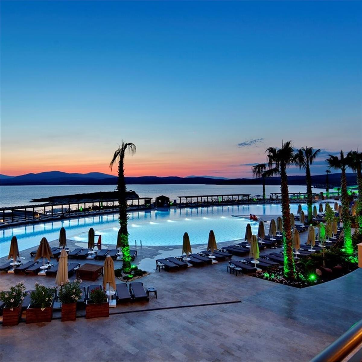 Royal Teos Thermal Resort Clinic & SPA konaklama