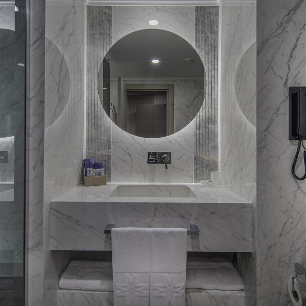 İzmir'den Uçak İle Hareketli Kıbrıs Merit Park Hotel & Spa Ultra Herşey Dahil Konaklama Seçenekleri