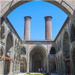 İzmir'den Uçaklı 4 Gece 5 Gün Konaklamalı Doğu Ekspresi ve Palandöken Kayak Merkezi İle Van, Kars, Erzurum Palandöken Turu