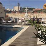 Çeşme Eski Taş Otel Çift Kişi Kahvaltı Dahil Konaklama