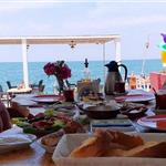 Güzelbahçe Bonjour Restaurant Deniz Kenarı Enfes Serpme Kahvaltı Keyfi