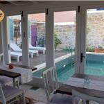 Çeşme Eski Taş Otel Çift Kişi Kahvaltı Dahil Konaklama