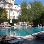 İzmir'den Uçak İle Hareketli Kıbrıs Park Palace Hotel Konaklama Seçenekleri