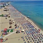İzmir'den Otobüslü Günübirlik Cunda Adası, Sarımsaklı Plajı ve Aşıklar Şelalesi. Üstelik Sarımsaklı Plajında Yüzme Molalı