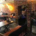 Alsancak Kıbrıs Şehitleri Makara Cafe Bar'da Canlı Müzik Eşliğinde Akşam Yemeği Menüleri