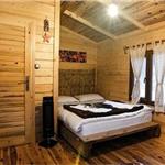 Mordoğan Morkoyun Bungalov Kamp'ta Çift Kişilik Konaklama Seçenekleri