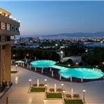 Kaya İzmir Thermal & Convention'da Oda Kahvaltı veya Yarım Pansiyon Tatil Paketleri