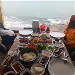 Sığacık Teos Taxi Cafe'de Sınırsız Çay Eşliğinde Enfes Serpme Kahvaltı Keyfi