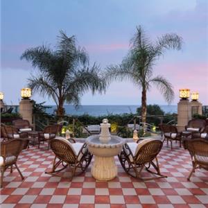İzmir'den Uçak İle Hareketli Kıbrıs İzmir'den Uçak İle Hareketli Kıbrıs Merit Royal Hotel Herşey Dahil Konaklama Seçenekleri