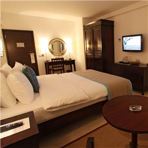İzmir'den Uçak İle Hareketli Kıbrıs İzmir'den Uçak İle Hareketli Kıbrıs Arkın Palm Beach Hotel Yarım Pansiyon Konaklama Seçenekleri