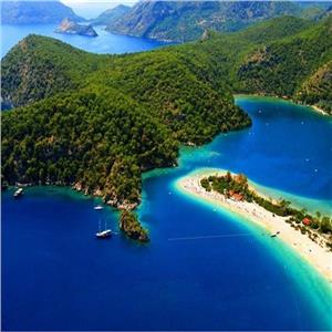İzmir Çıkışlı 2 Gece 3 Gün Fethiye, Likya, Saklıkent, Gizlikent Şelalesi, Yakapark Turu. Üstelik Tekne Turu ve Jeep Safari Dahil.