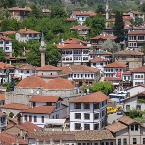 İzmir'den Uçaklı 4 Gece 5 Gün Konaklamalı Karadeniz Fırtınası Ve Yaylalar Turu. 5* Batum Konaklama Dahil
