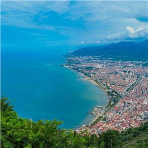İzmir'den Uçaklı 3 Gece 4 Gün Konaklamalı Karadeniz & Batum Turu