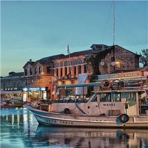 İzmir Çıkışlı 1 gece 2 Gün Ayvalık, Cunda Adası, Kazdağları Turu. Üstelik Jeep Safari Dahil.