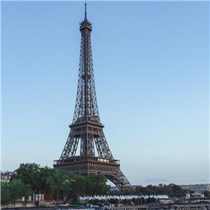 İzmir'den Uçaklı 3 Gece 4 Gün Konaklamalı Paris & Reims Turu