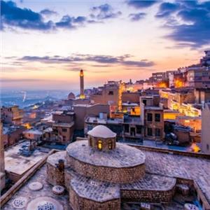 İzmir'den Uçak İle Hareketli 2 Gece 3 Gün Konaklamalı Mardin Urfa Diyarbakır Turu