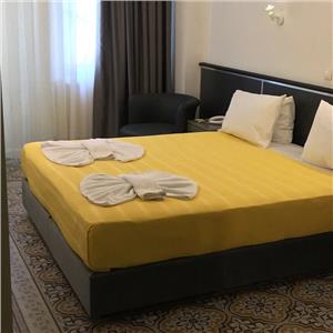 Balca Otel Alsancak'ta Çift Kişilik Konaklama Keyfi
