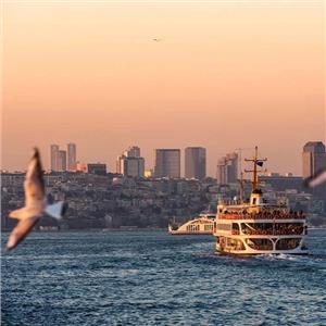 İzmir'den Uçaklı ve 2 Gece 3 Gün Konaklamalı İstanbul Tarihi Yarımada Pierre Loti Dolmabahçe Kuzguncuk Kadıköy Turu