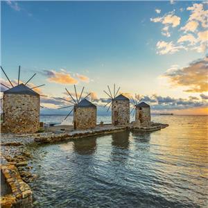 İzmir Çıkışlı 2 Gece 3 Gün Konaklamalı Kuzey Ada, Güney Ada ve Şehir Turu ve Feribot Bileti Dahil Sakız Adası Turu