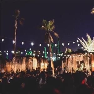 Günübirlik Çeşme Beach ve Alaçatı Turu. Üstelik Gece Kulübü Dahil