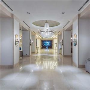 İzmir'den Uçak İle Hareketli Kıbrıs Acapulco Resort Hotel & Convention & SPA Tam Pansiyon Plus Konaklama