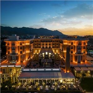 İzmir'den Uçak İle Hareketli Kıbrıs Kaya Palazzo Resort Tam Pansiyon Plus Konaklama Seçenekleri
