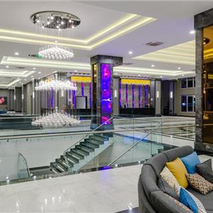 İzmir'den Uçak İle Hareketli Kıbrıs İzmir'den Uçak İle Hareketli Kıbrıs The Arkın İskele Hotel Ultra Herşey Dahil Konaklama Seçenekleri